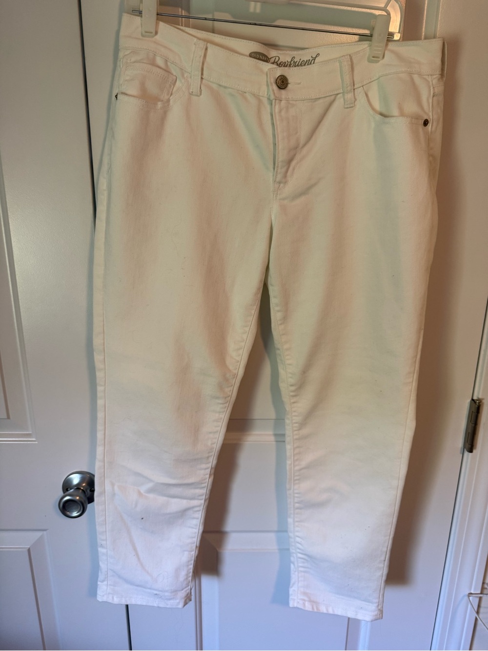 Old Navy White Women’s Boyfriend Jeans